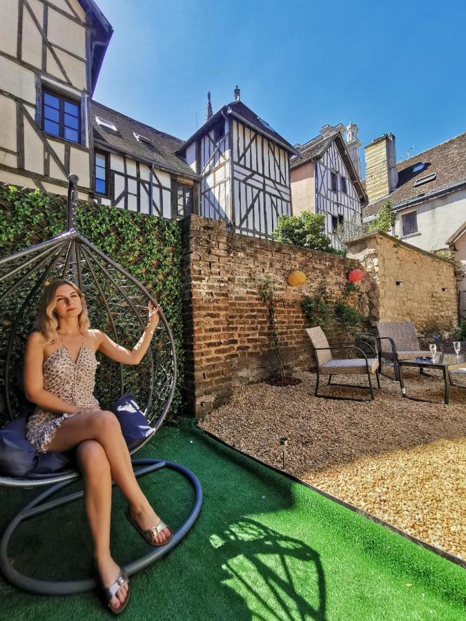 Les Cieux De La Cathedrale - Calme - Jardin - Wifi Apartment ทรัวส์ ภายนอก รูปภาพ