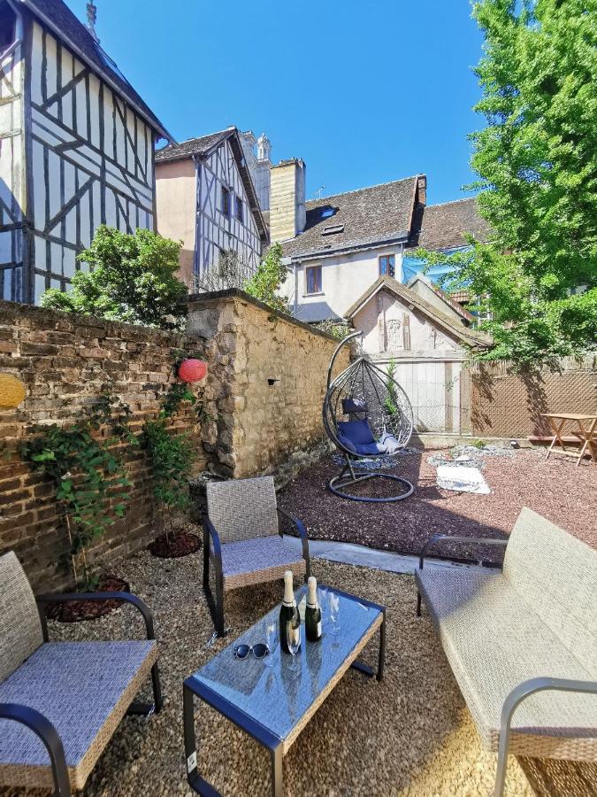 Les Cieux De La Cathedrale - Calme - Jardin - Wifi Apartment ทรัวส์ ภายนอก รูปภาพ
