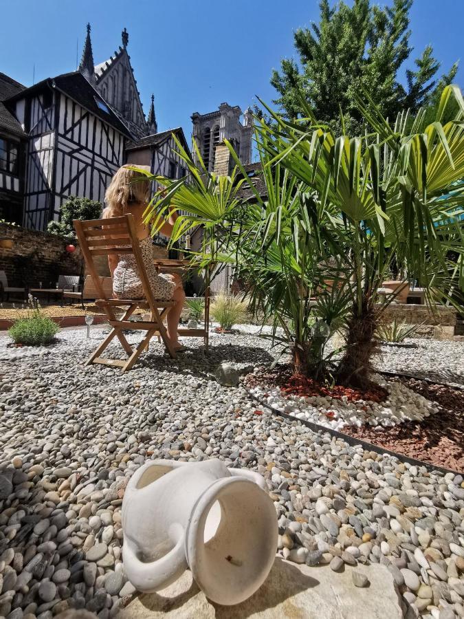 Les Cieux De La Cathedrale - Calme - Jardin - Wifi Apartment ทรัวส์ ภายนอก รูปภาพ